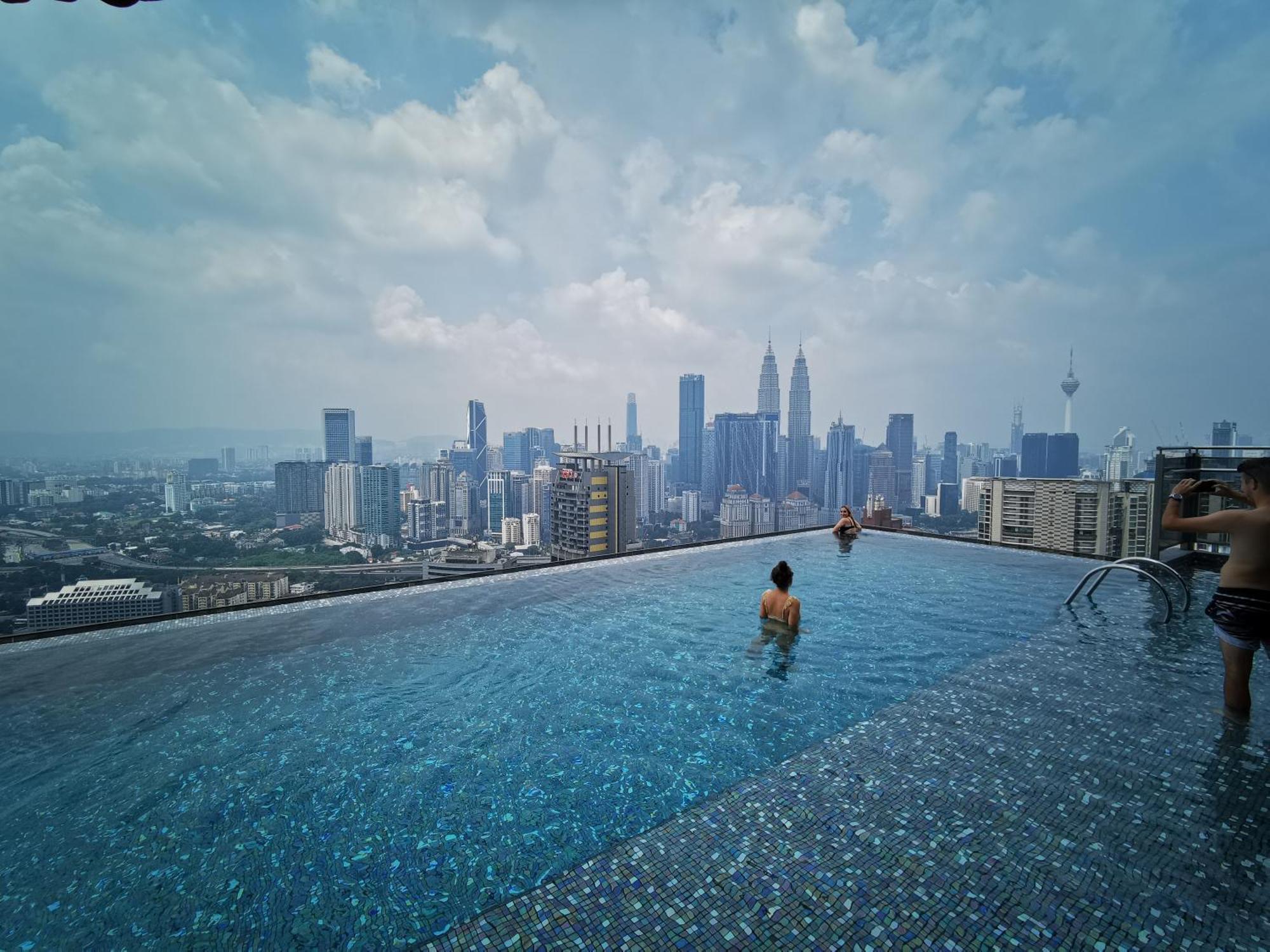 Expressionz Designer Suites Host By Aurora Premium Stay Kuala Lumpur Exterior photo