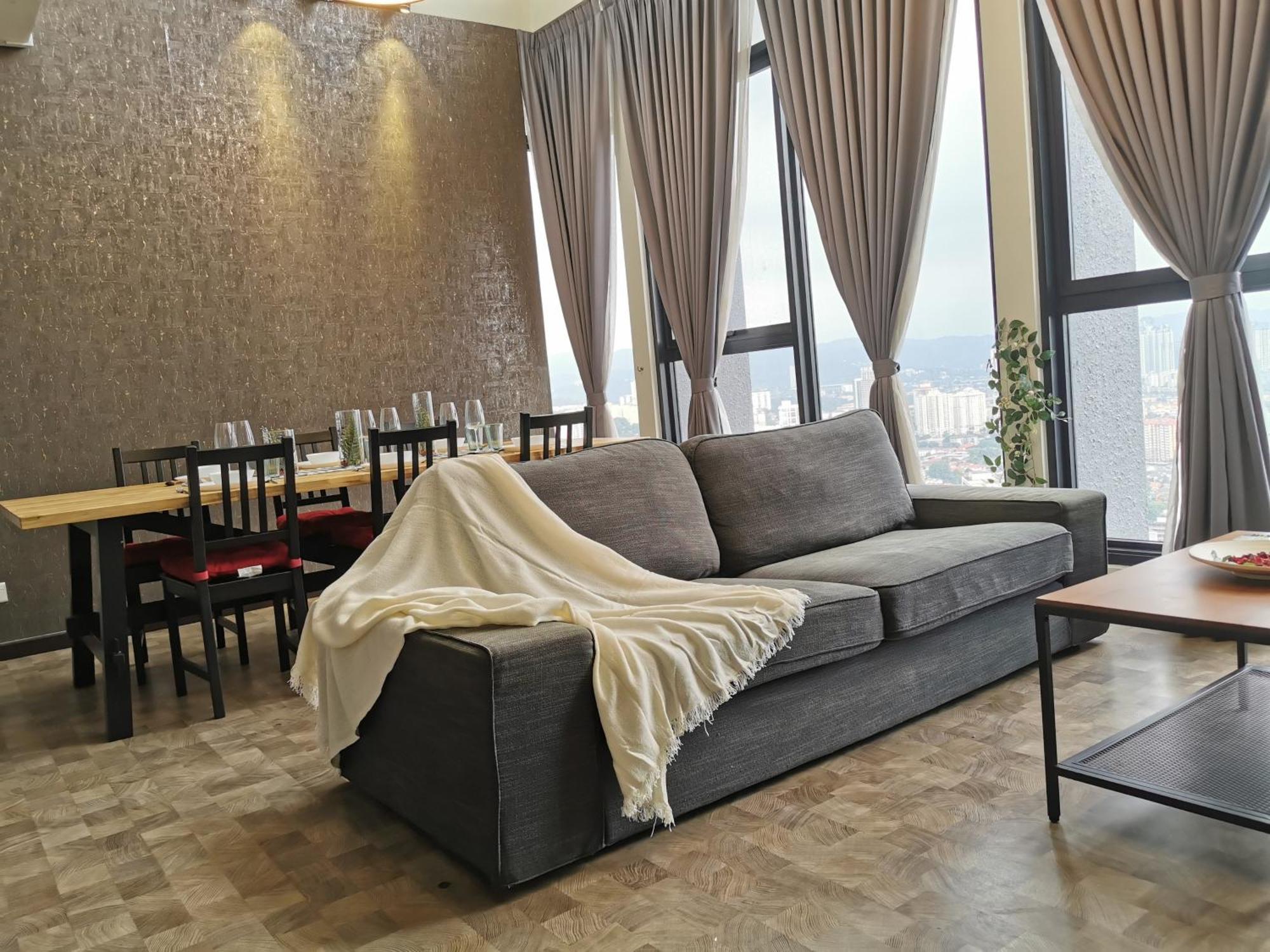 Expressionz Designer Suites Host By Aurora Premium Stay Kuala Lumpur Exterior photo